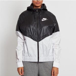 Nike | Windbreaker Jacket